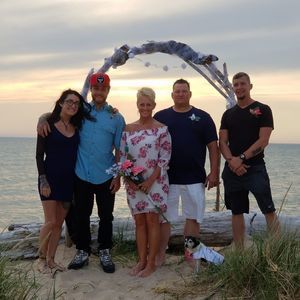 Meet your Posher, Bobbi